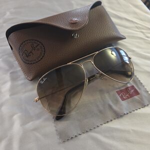 Ray-Ban Aviator Sunglasses